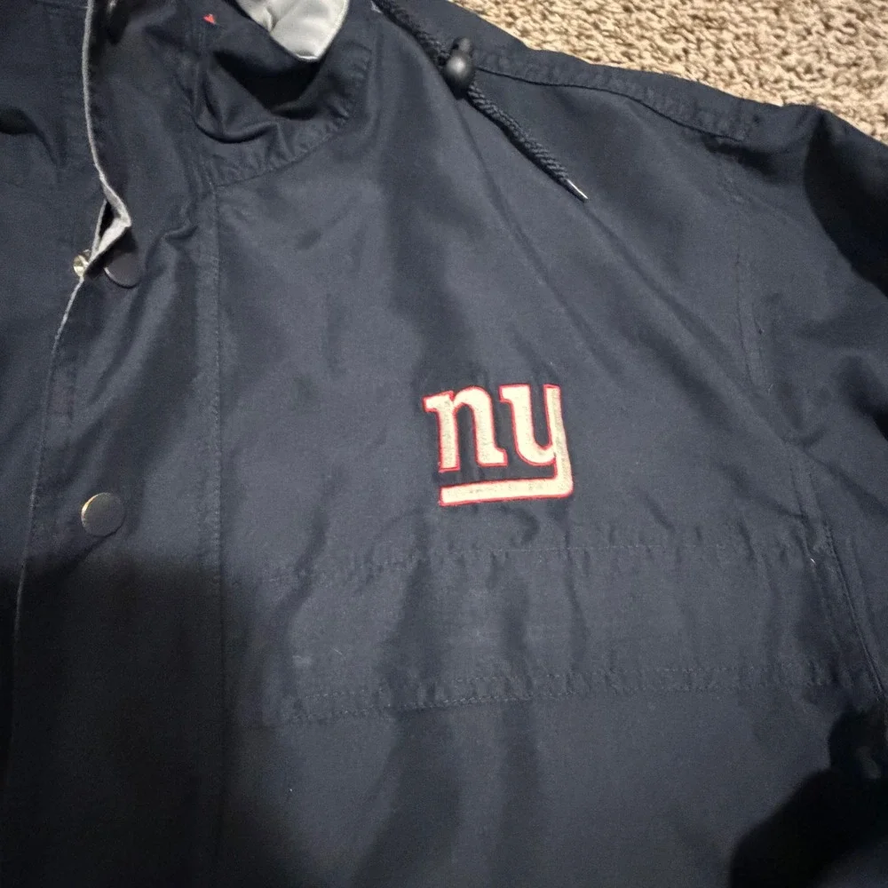 NFL New York Giants Men Hooded Rain Jacket Navy Blue Full Zip Windbreaker Medium